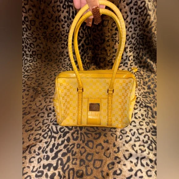 Gold yellow Liz Claiborne hand bag - Picture 2 of 5